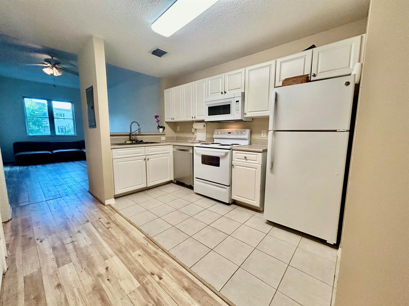 1209 MAIN Street # 307, Jupiter FL 33458 photo 5