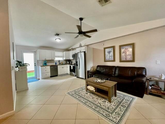 5216 NE 20TH Avenue, Pompano Beach FL 33064 photo 3