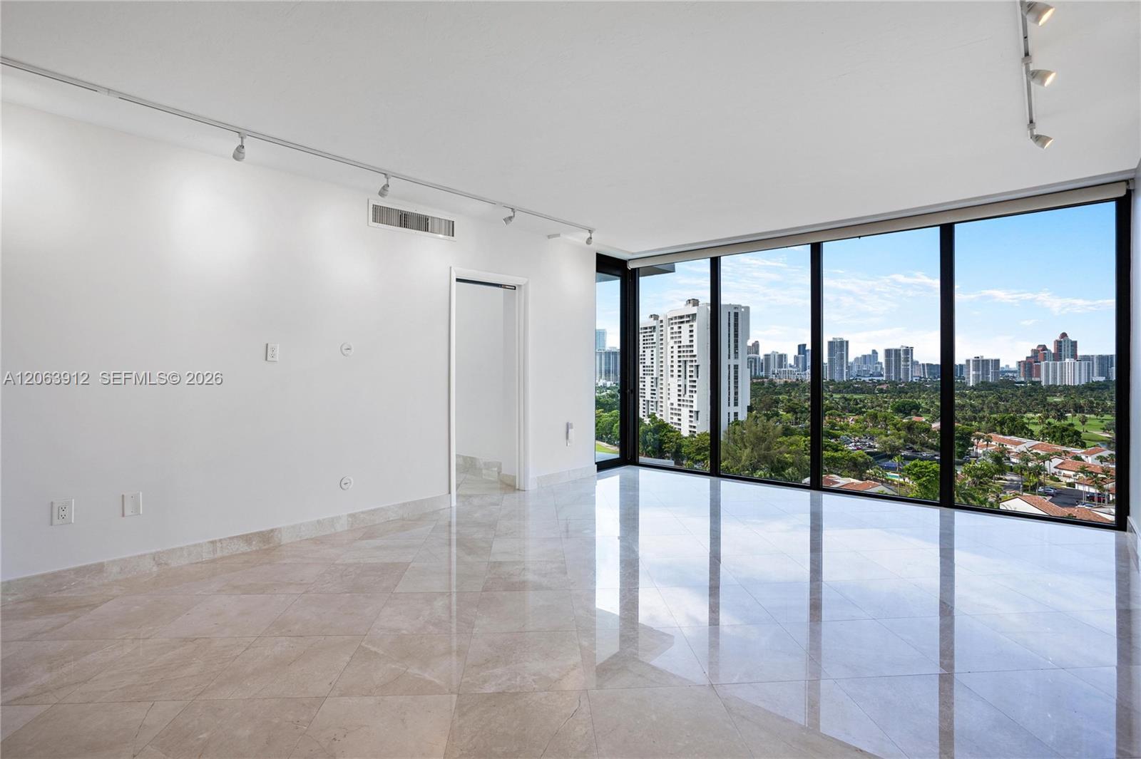 3375 N Country Club Dr # 1605, Aventura FL 33180 photo 3