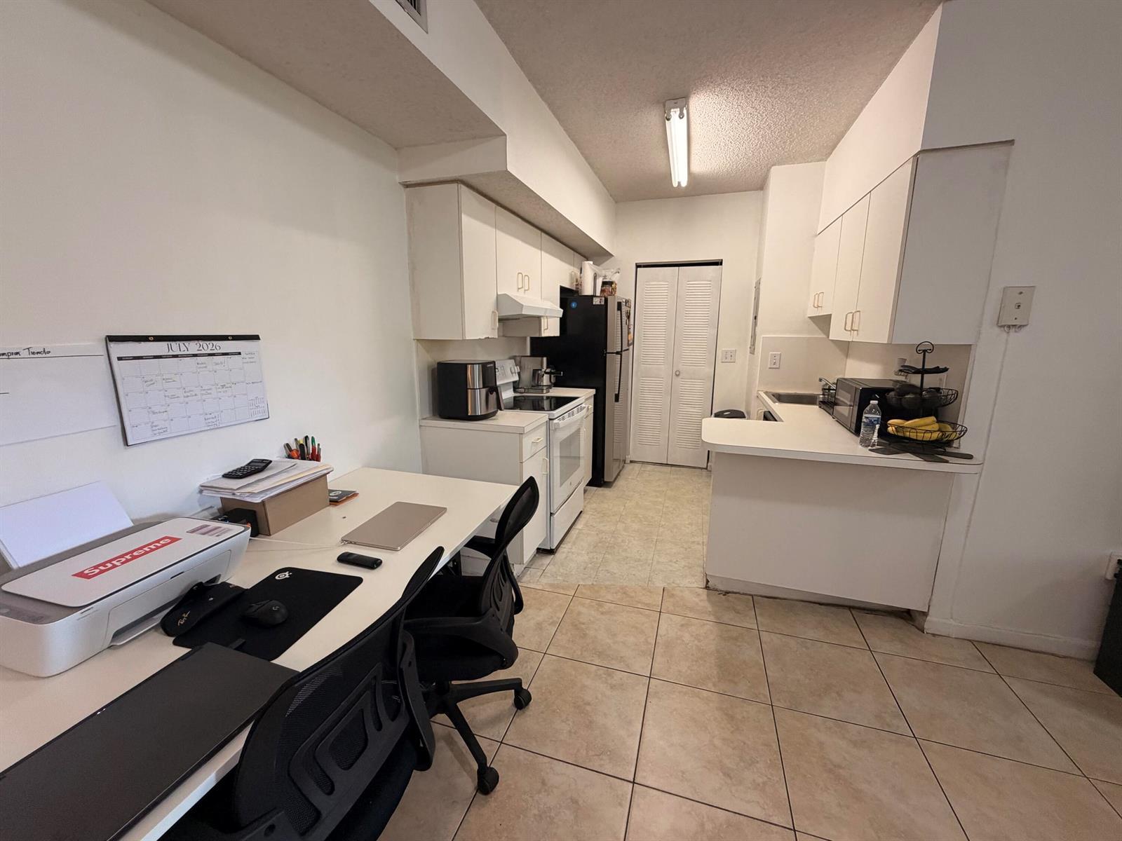 3271 Sabal Palm Manor # 106, Hollywood FL 33024 photo 3