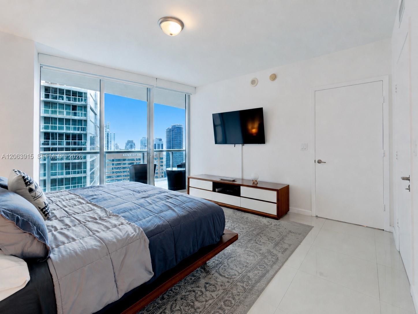 475 Brickell Ave # 4511, Miami FL 33131 photo 3