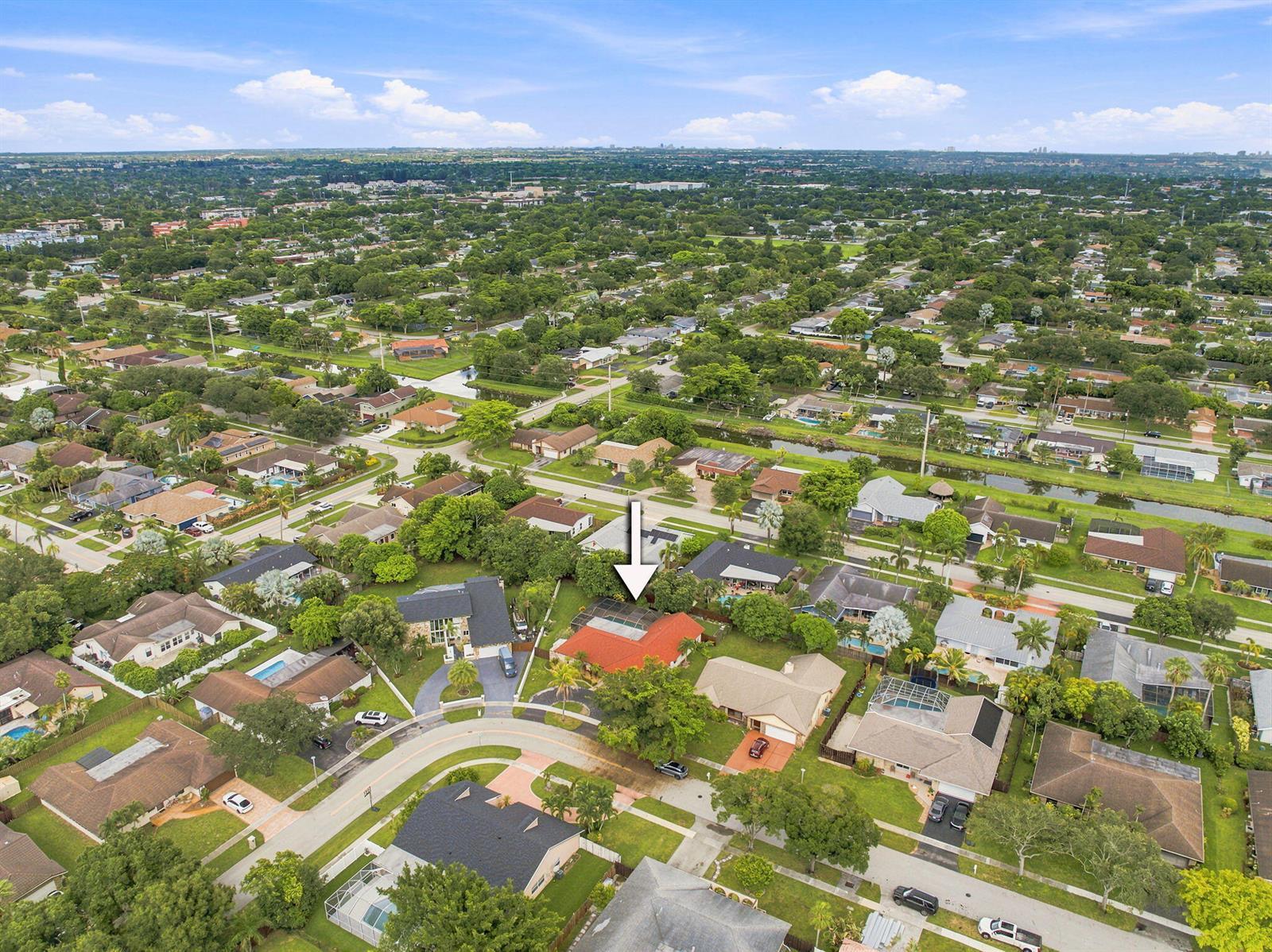 1120 NW 77TH Avenue, Plantation FL 33322 photo 2