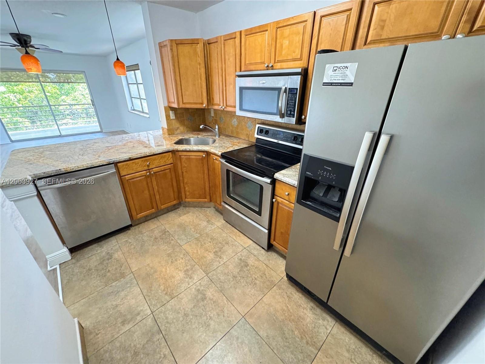 1400 NE 57th St # 308, Fort Lauderdale FL 33334