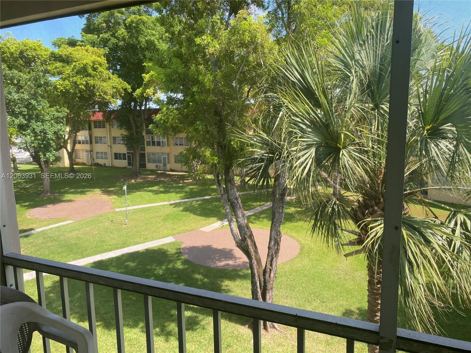 1550 NE 191st St # 309, Miami FL 33179 photo 5