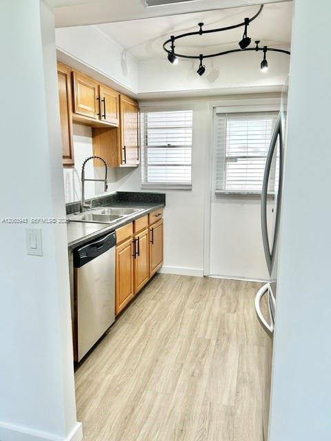 2431 SW 82nd Ave # 204, Davie FL 33324 photo 2