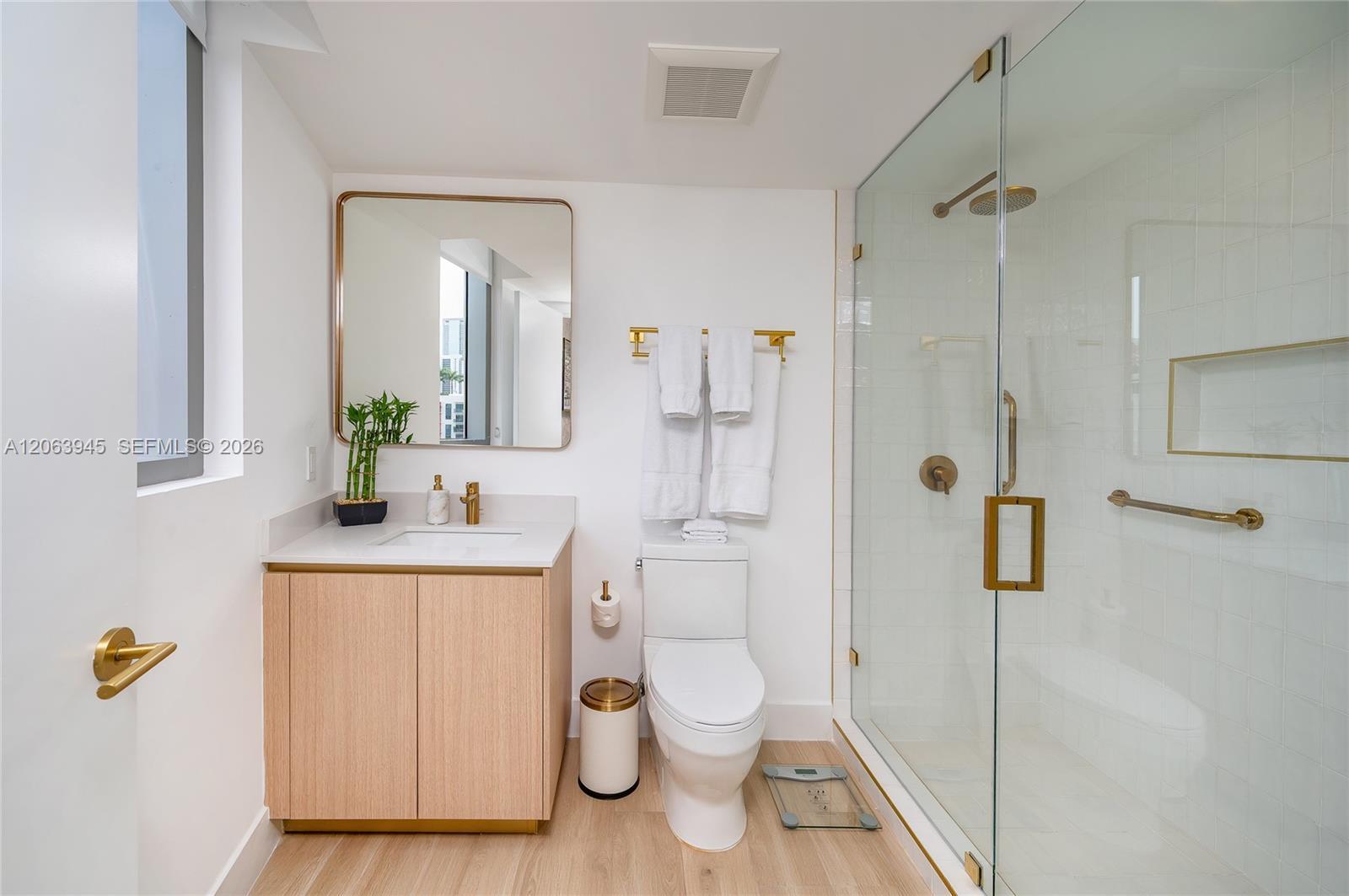 90 NE 32nd # 601, Miami FL 33137 photo 5