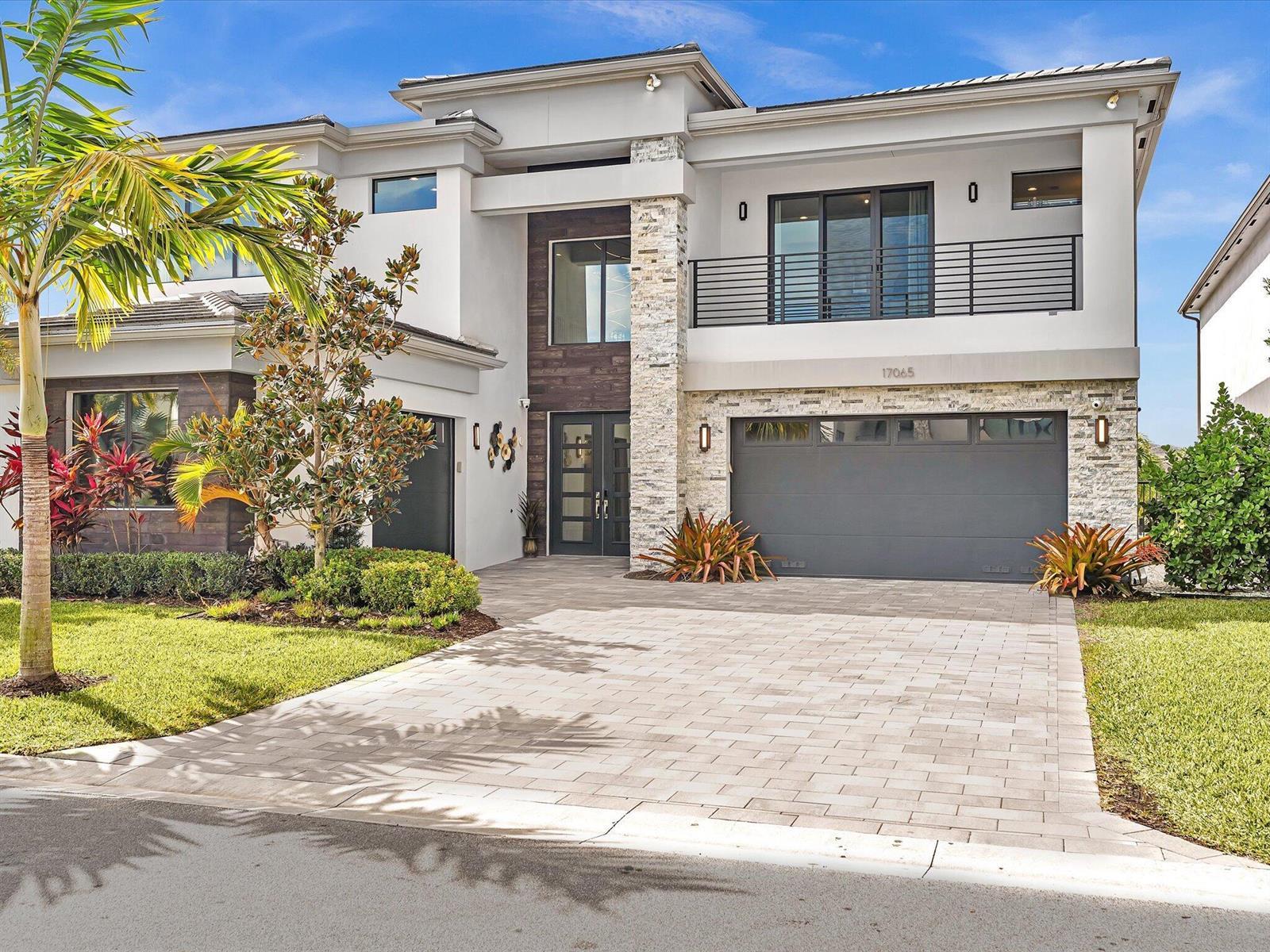 17065 Rainbow Fls Trail, Boca Raton FL 33496