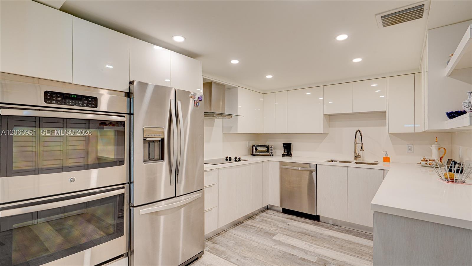 16325 Golf Club Rd # 101, Weston FL 33326 photo 5