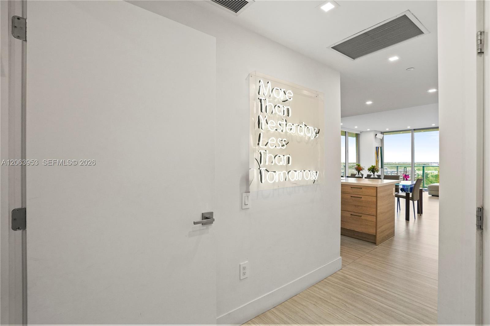 16385 Biscayne Blvd, North Miami Beach FL 33160 photo 3