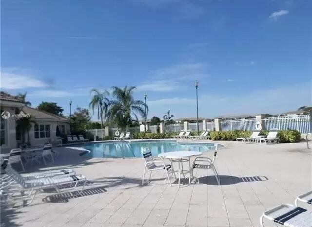 5045 Wiles Road # 308, Coconut Creek FL 33073 photo 3