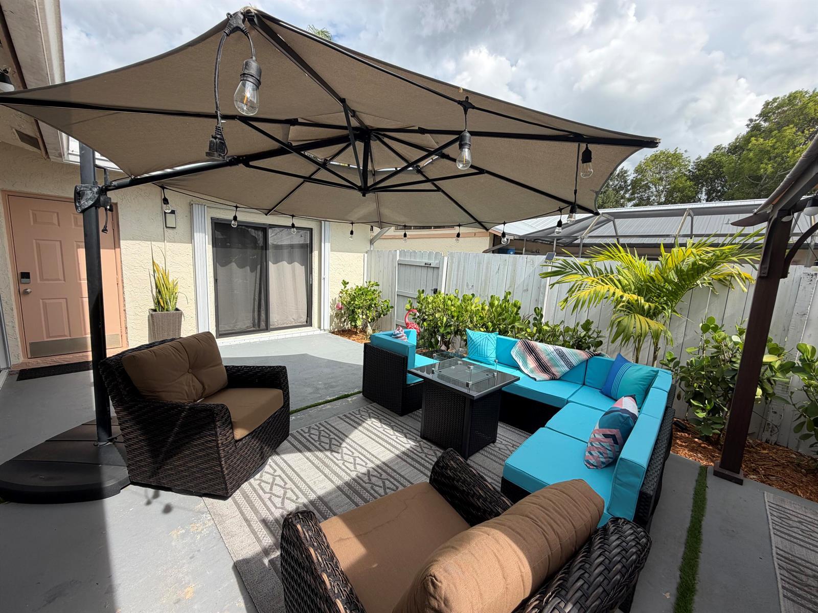 8847 THUMBWOOD Circle # A, Boynton Beach FL 33436 photo 2