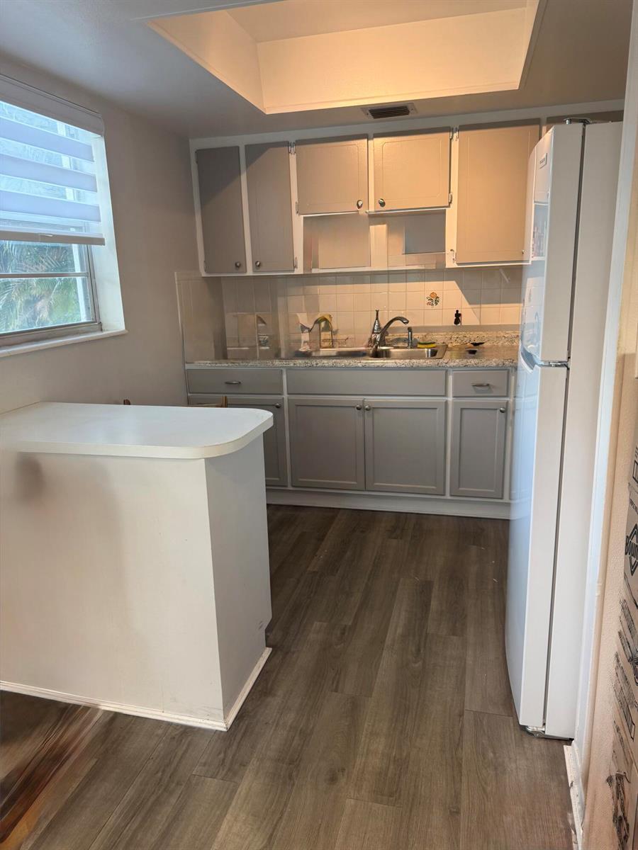 2929 Se Ocean Blvd SE Ocean # 5, Stuart FL 34996 photo 4