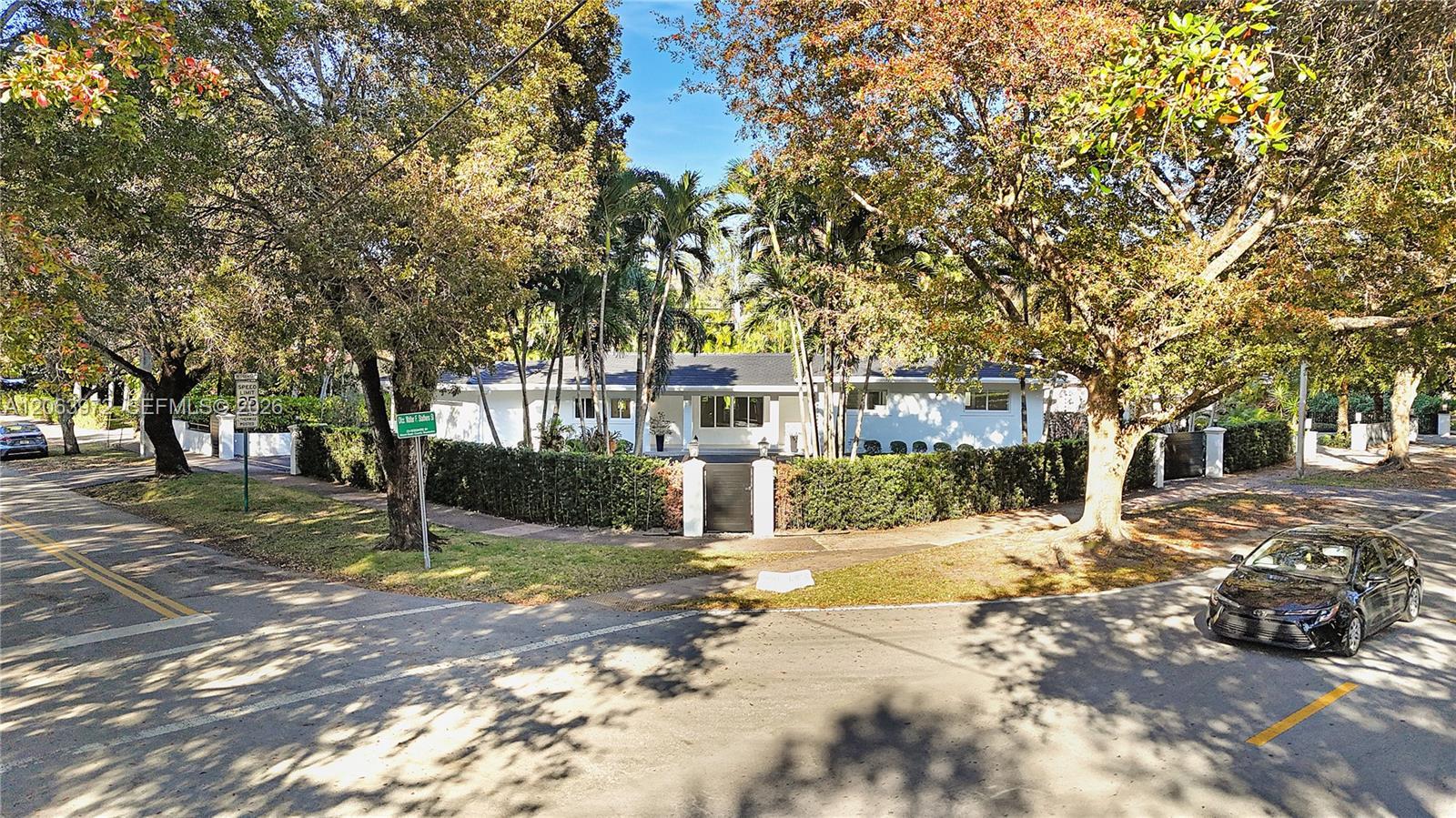 711 Sunset Rd # 711, Coral Gables FL 33143 photo 3
