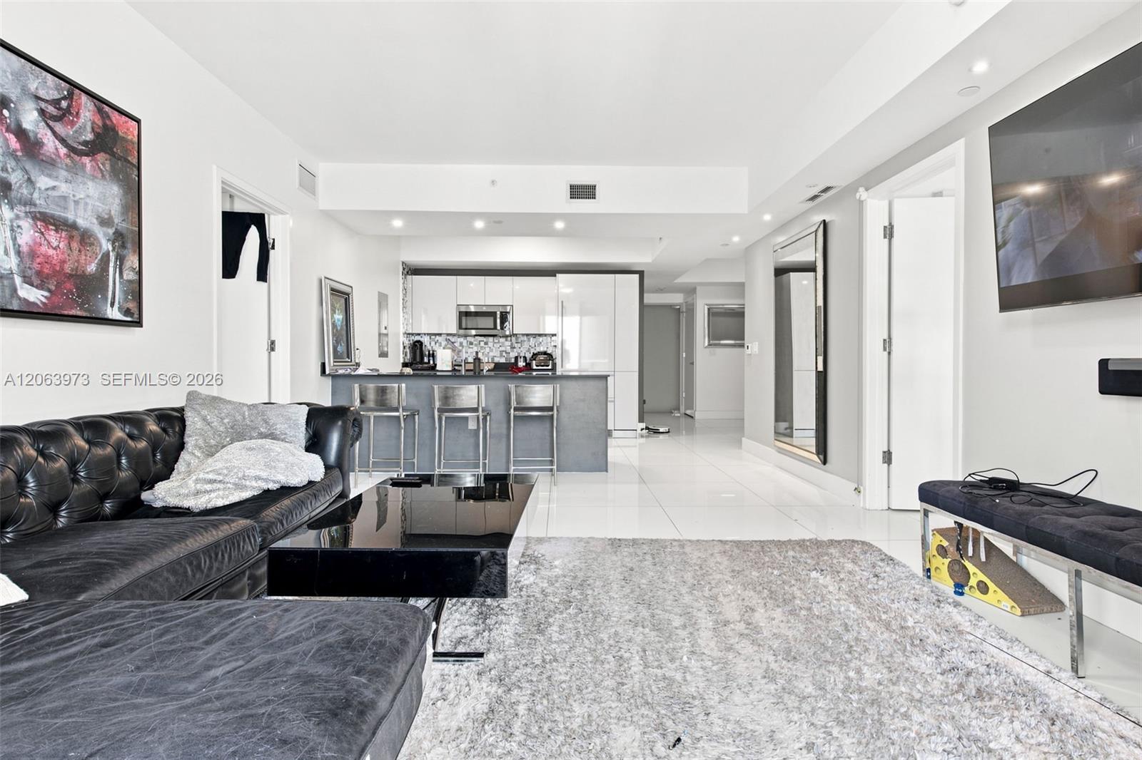 1010 Brickell Ave # 2403, Miami FL 33131 photo 2