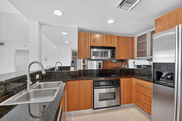 610 CLEMATIS Street # 831, West Palm Beach FL 33401 photo 2