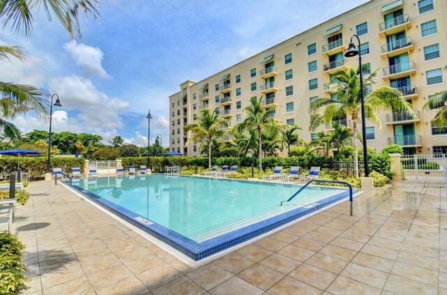 610 CLEMATIS Street # 831, West Palm Beach FL 33401 photo 3