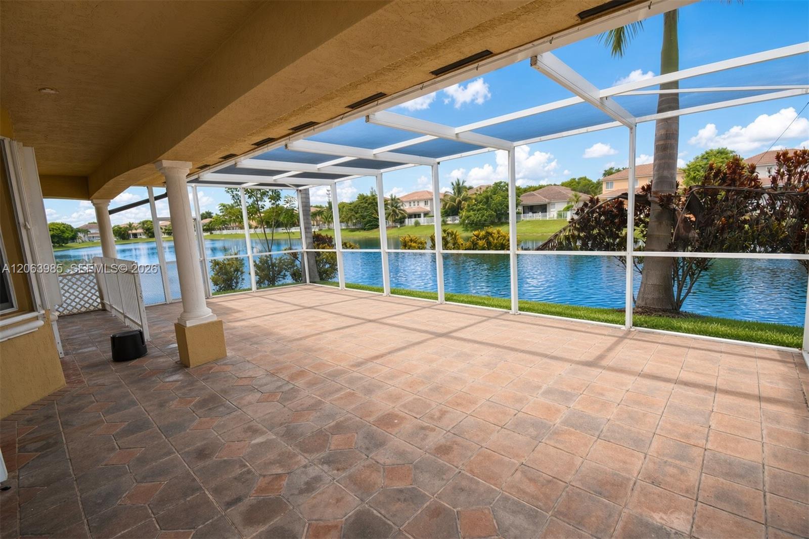 8765 SW 208th St, Cutler Bay FL 33189 photo 2