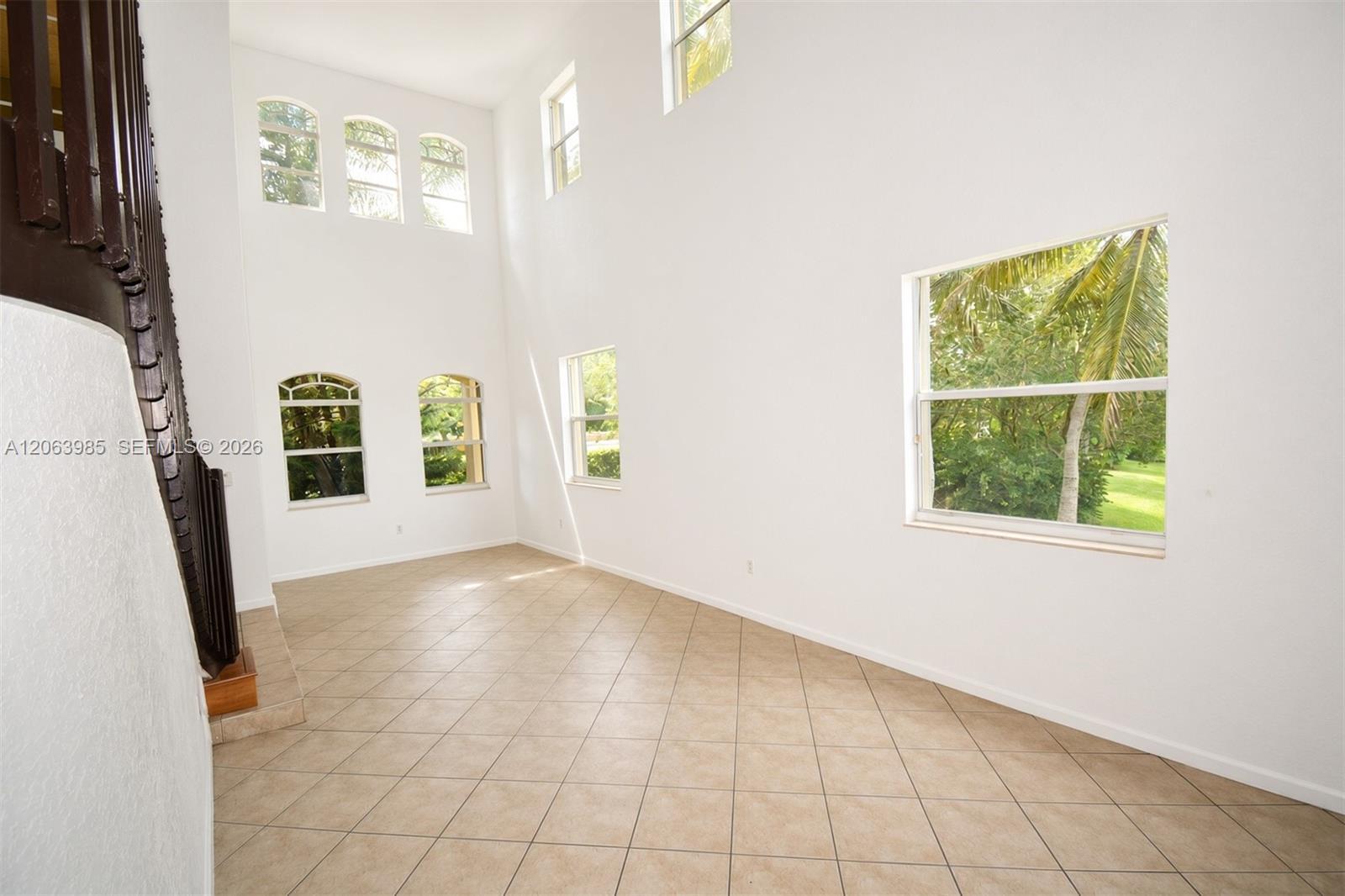 8765 SW 208th St, Cutler Bay FL 33189 photo 5