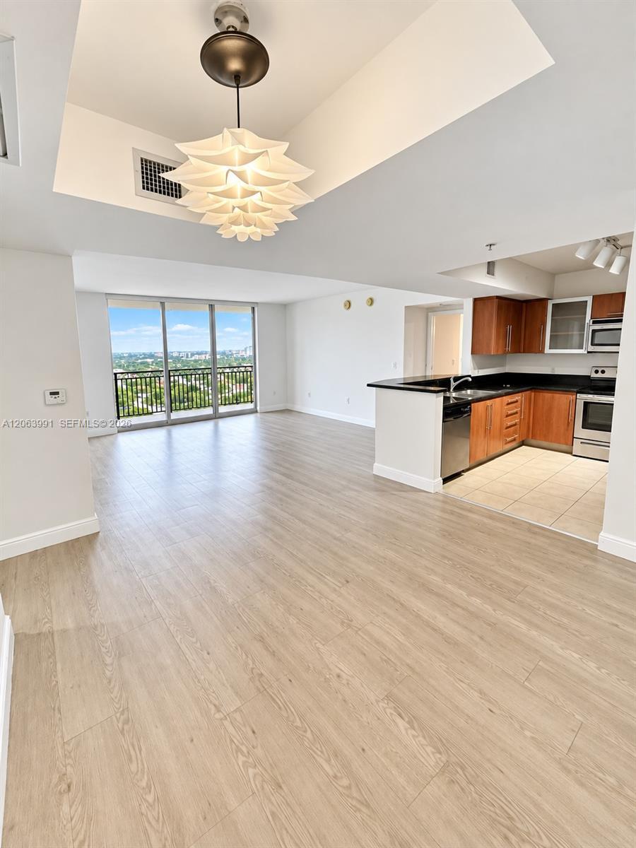 3232 SW 22nd St # 1708, Miami FL 33145 photo 3