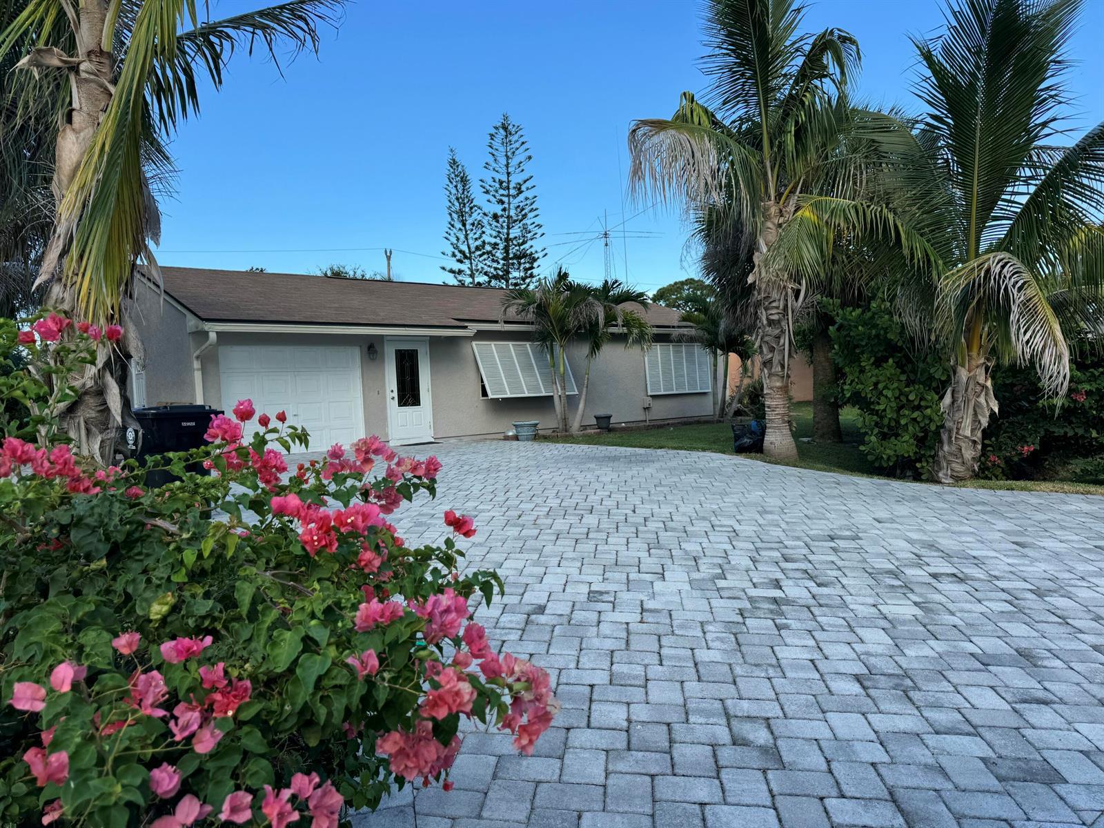 1813 SE Balleto Street, Port St. Lucie FL 34952 photo 3