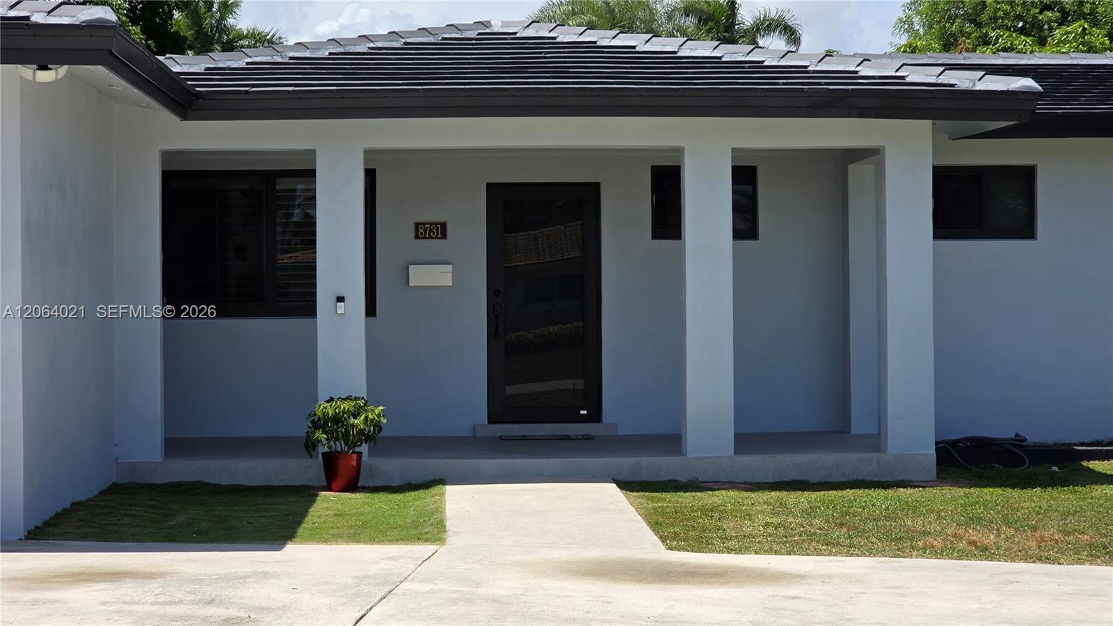 Miami, FL 33165 photo 2