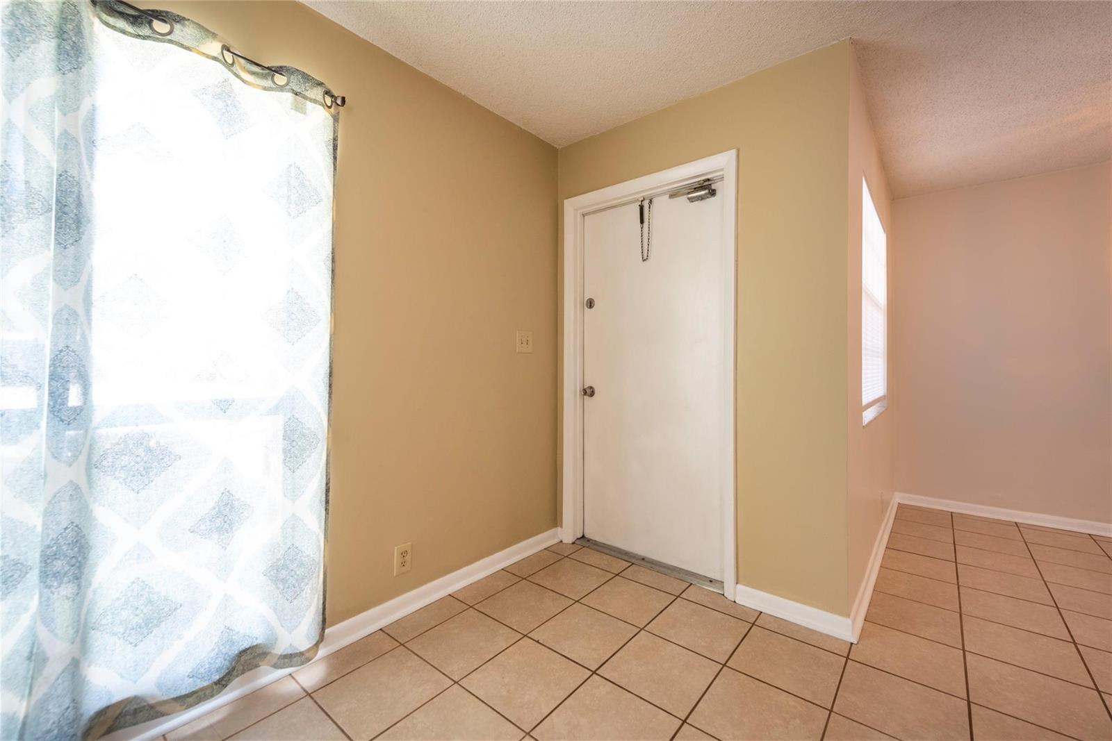 930 Mandarin Isle, Fort Lauderdale FL 33315 photo 4
