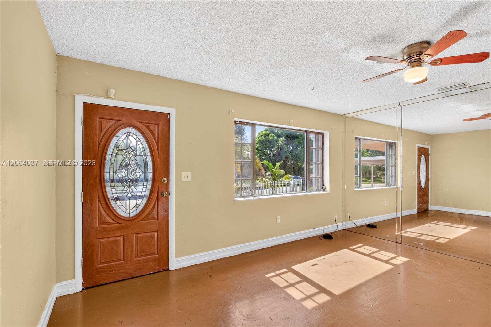 17950 NW 6th court, Miami Gardens FL 33169 photo 4