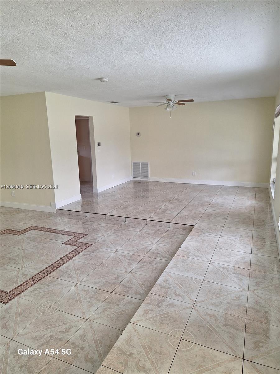 711 SW 64th Pkwy # 711, Pembroke Pines FL 33023 photo 2