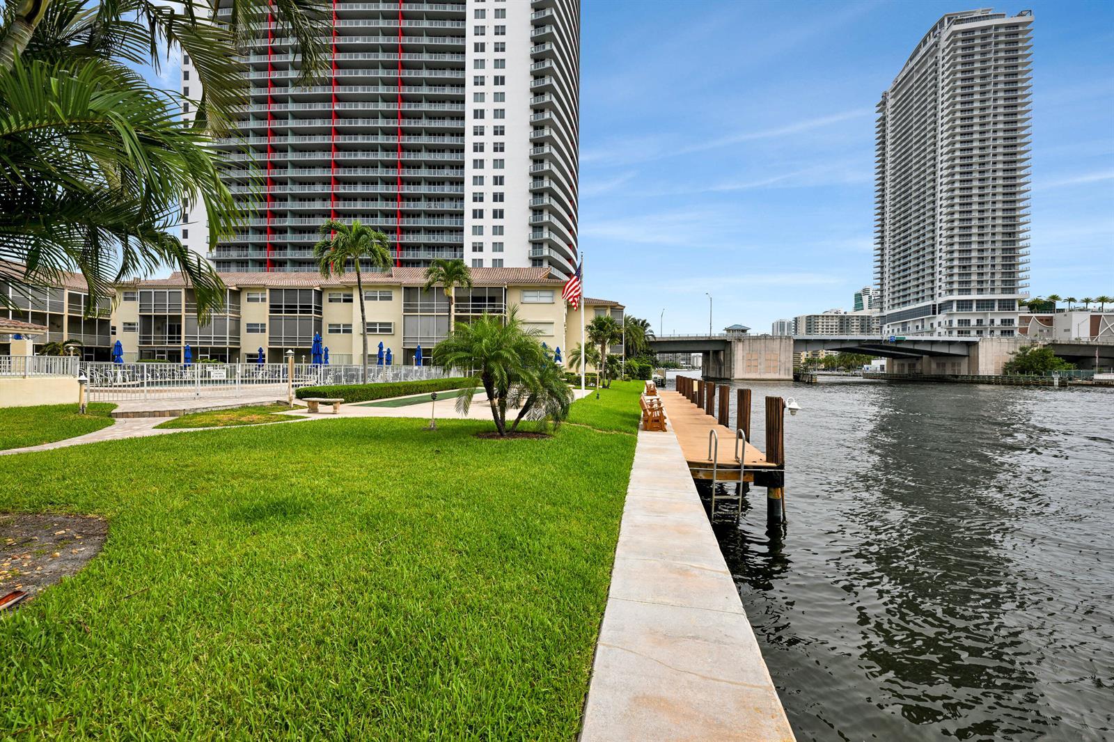 2600 Diana Drive # 121, Hallandale Beach FL 33009 photo 3