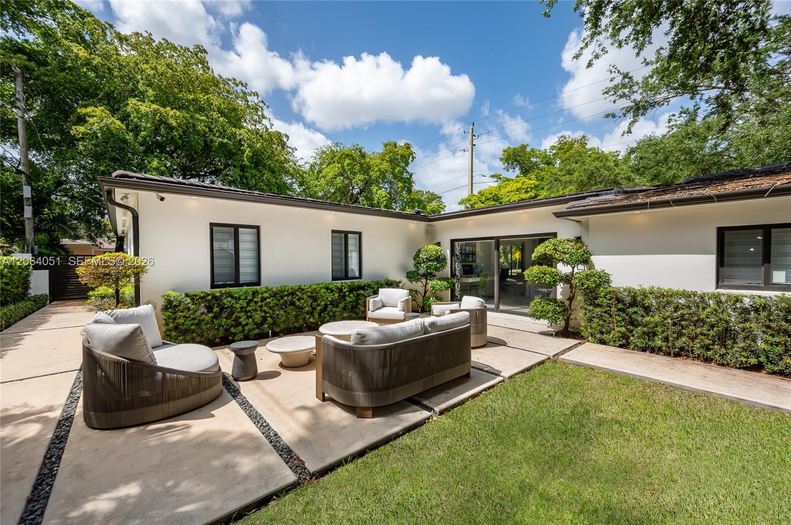 831 Cortez St, Coral Gables FL 33134 photo 3
