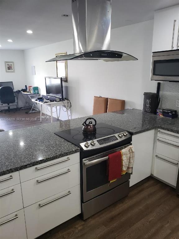 5170 SW 40TH Avenue # 8E, Dania Beach FL 33314 photo 4