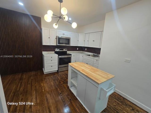 North Miami Beach, FL 33162 photo 5