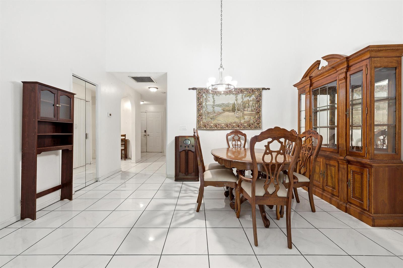 120 Sunshine Boulevard, Royal Palm Beach FL 33411 photo 4