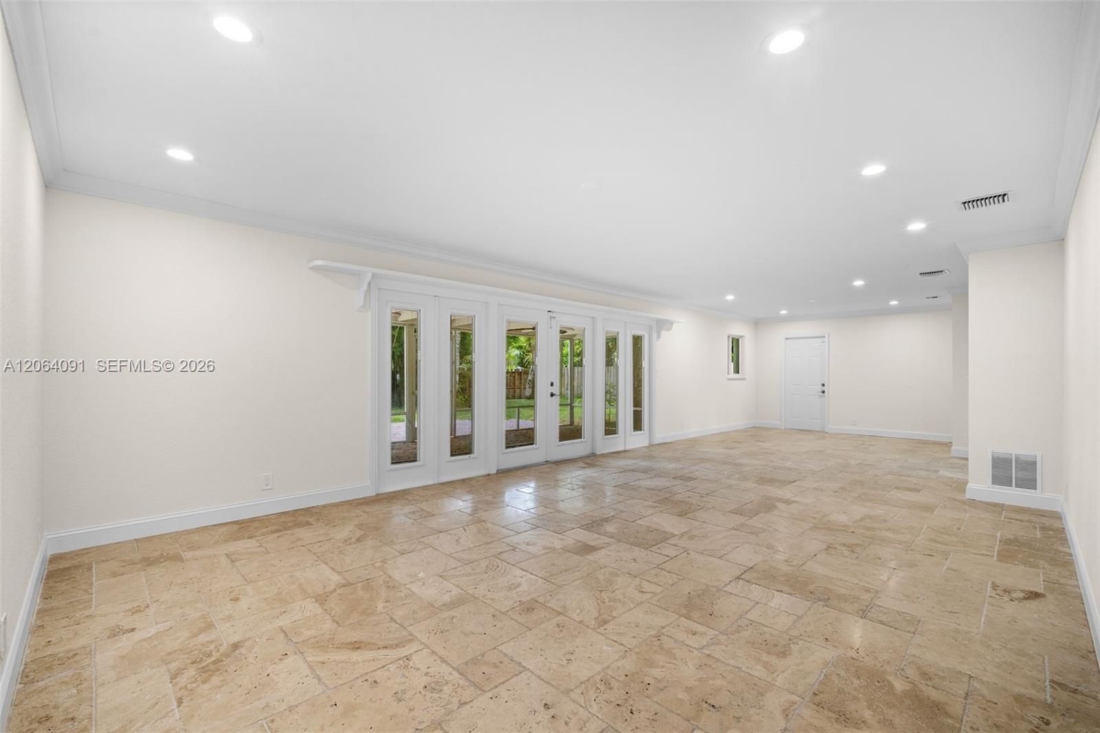 6200 Pine Ter, Plantation FL 33317 photo 4