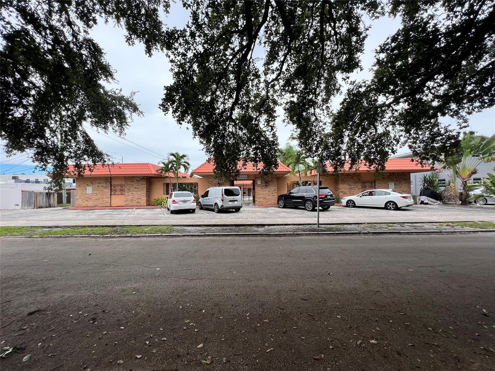 2037 Madison Street # 1, Hollywood FL 33020 photo 2