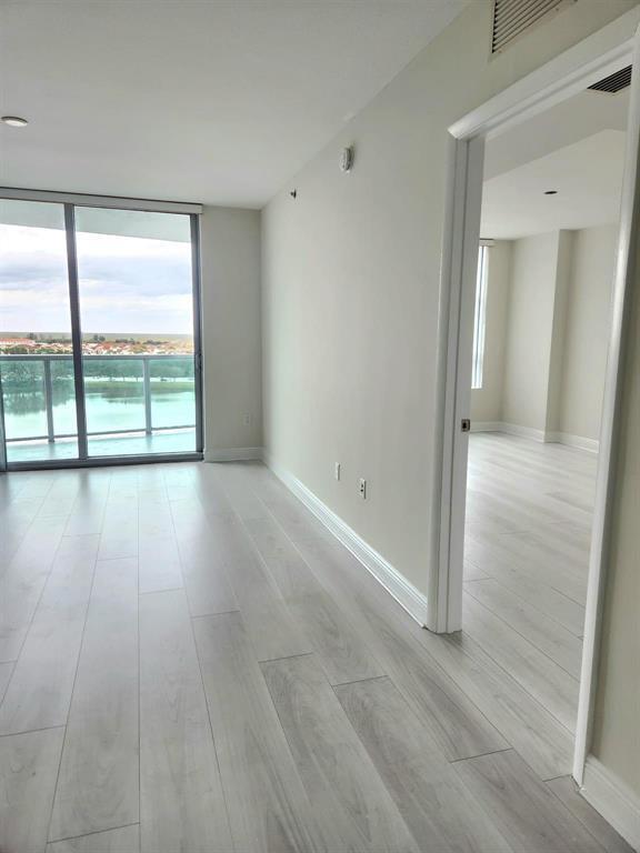 2681 N FLAMINGO Road, Sunrise FL 33323 photo 3