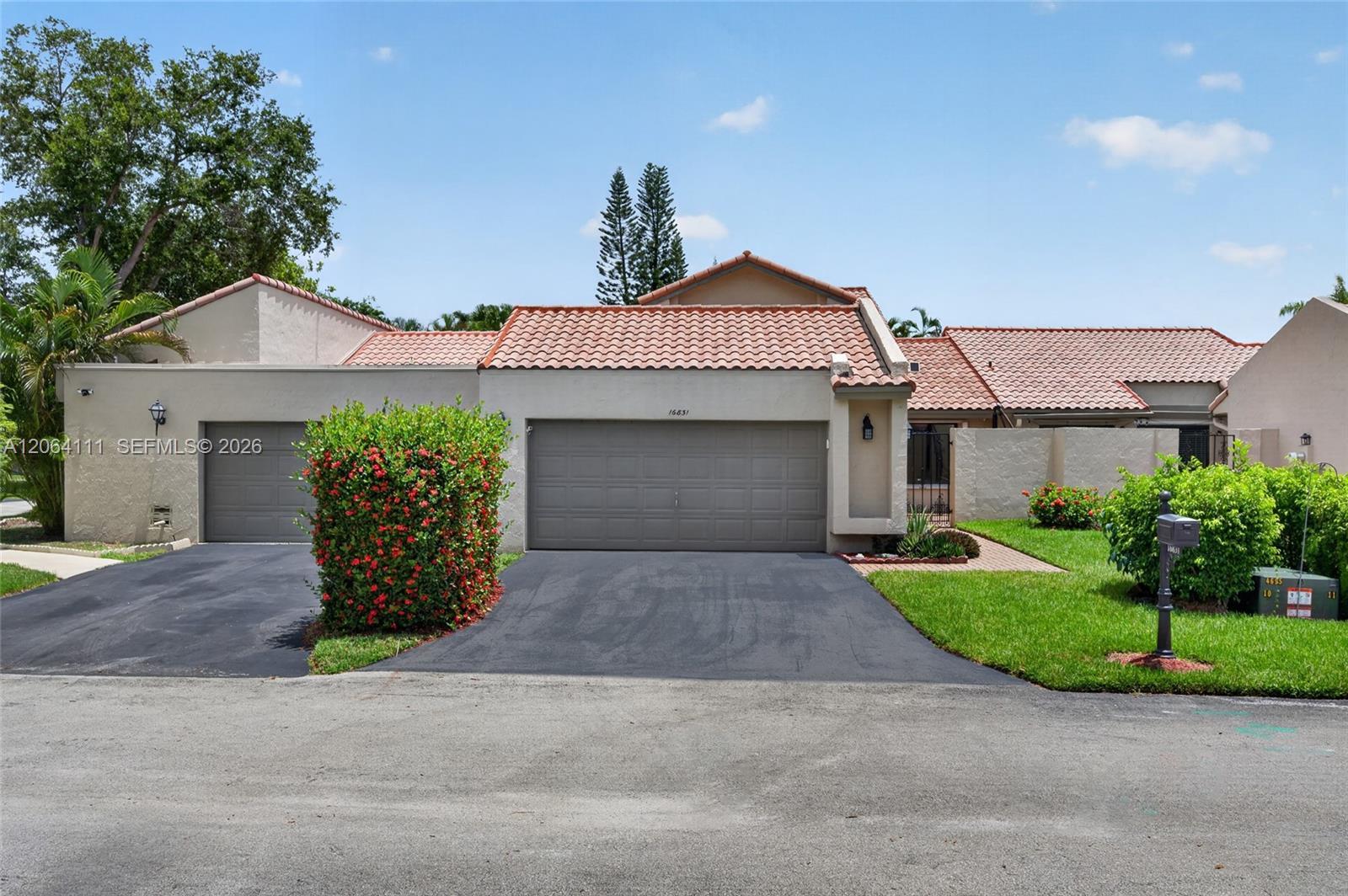 16831 Patio Village Ln, Weston FL 33326 photo 2