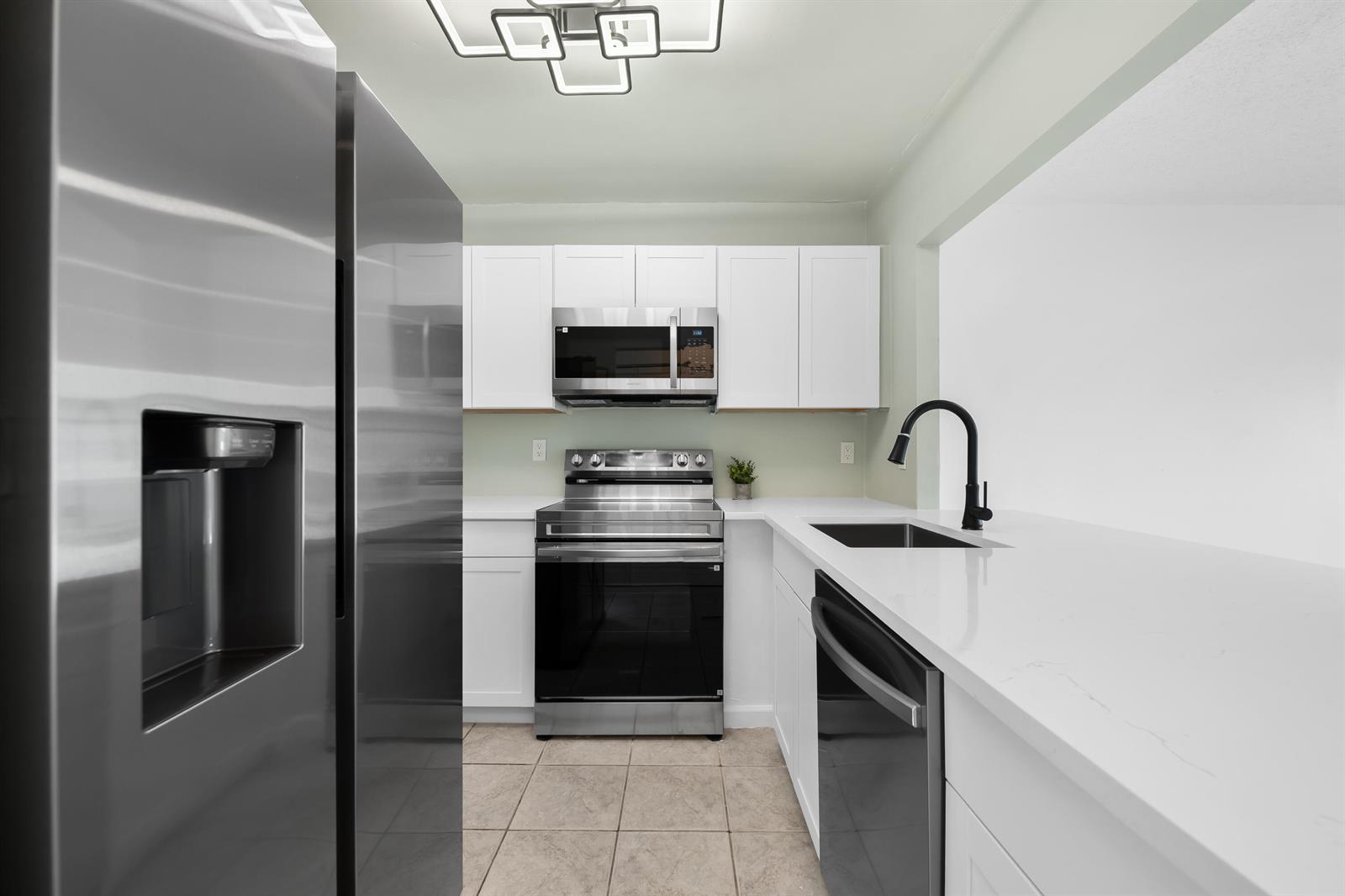600 SE 2ND Avenue # K22, Deerfield Beach FL 33441 photo 2