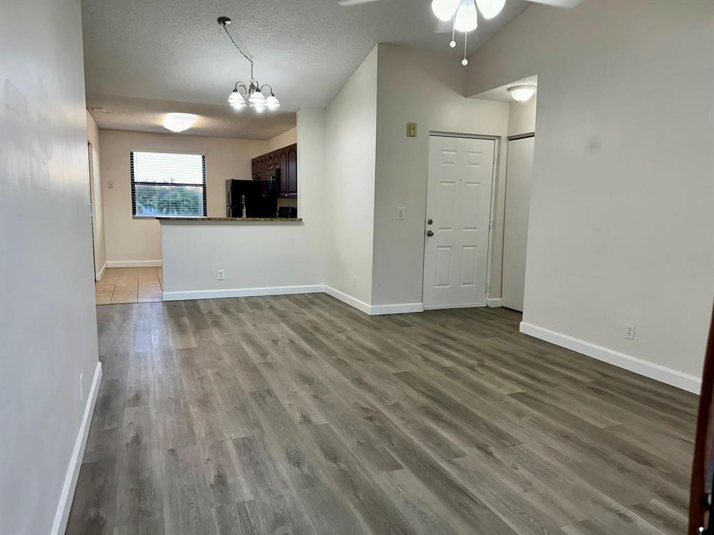 5641 RIVERSIDE Drive, Coral Springs FL 33067 photo 5