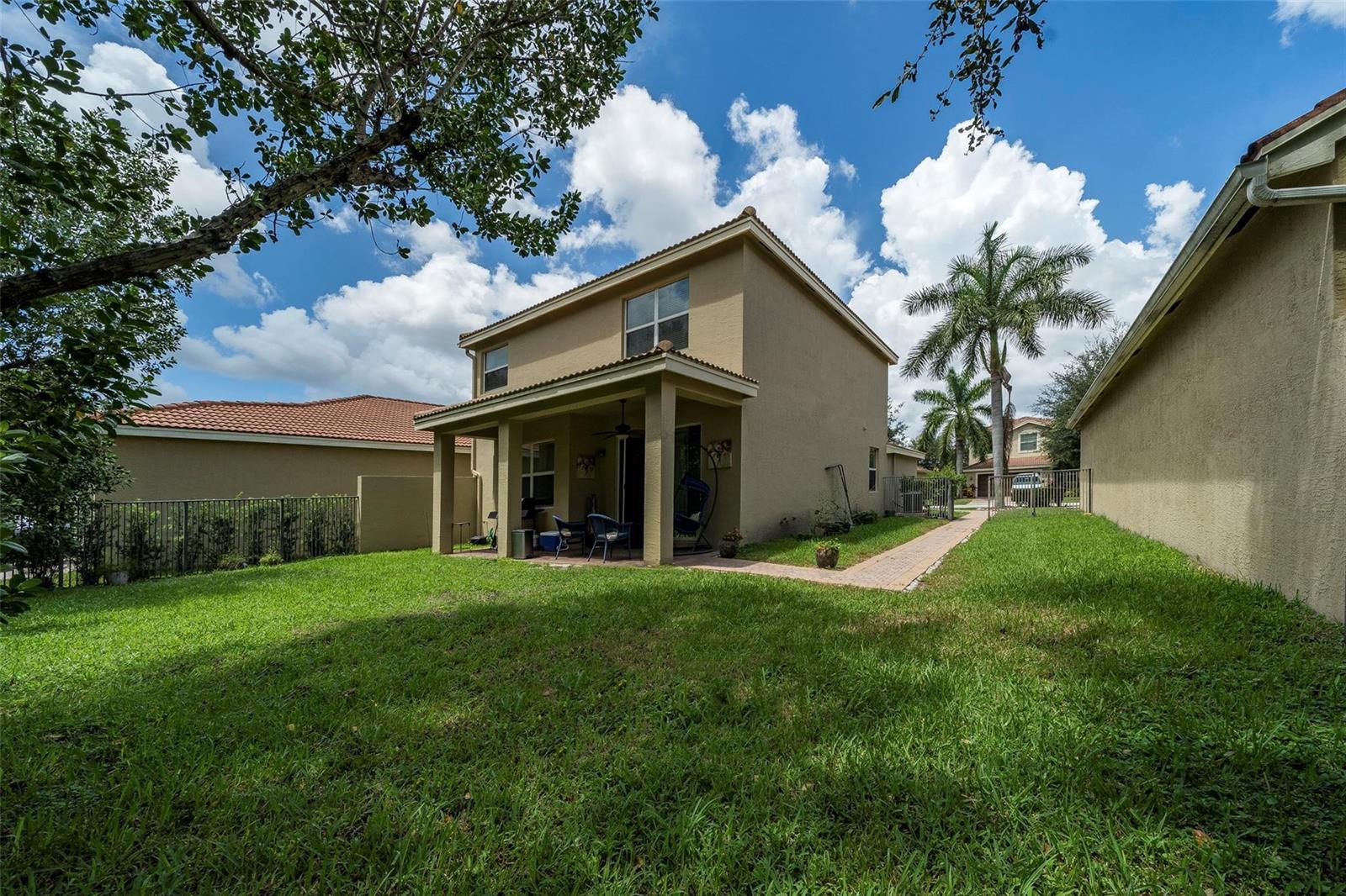10941 Bitternut Hickory Lane, Boynton Beach FL 33437 photo 2
