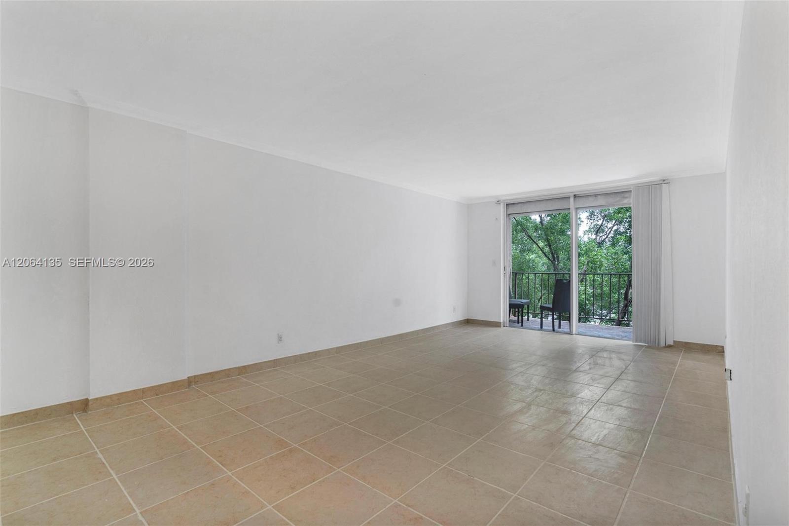 1465 NE 123rd St # 416, North Miami FL 33161 photo 3