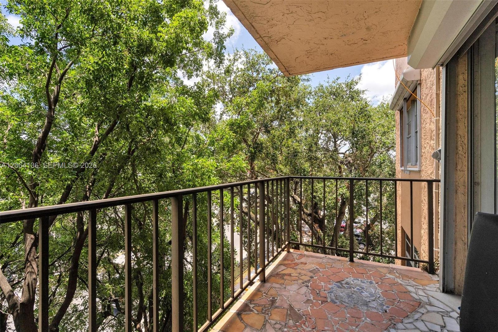 1465 NE 123rd St # 416, North Miami FL 33161 photo 4