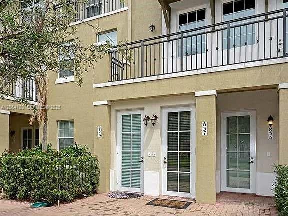 837 SW 147th Ave # 1410, Pembroke Pines FL 33027 photo 2