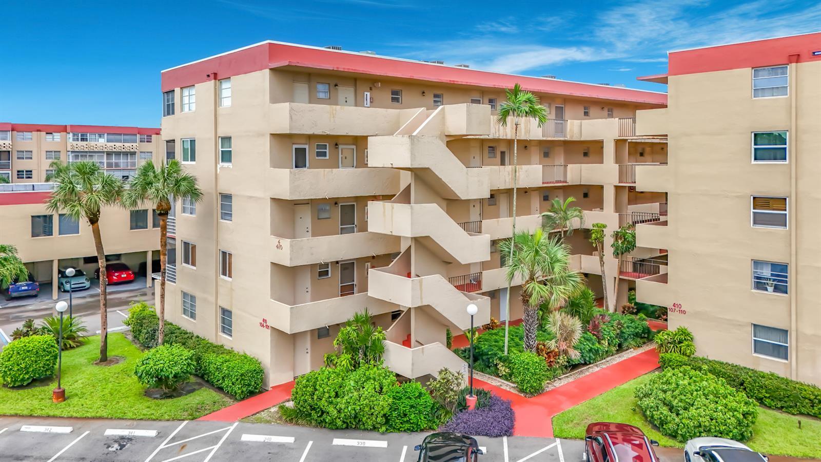 410 NW 68th Avenue # 301, Plantation FL 33317 photo 2