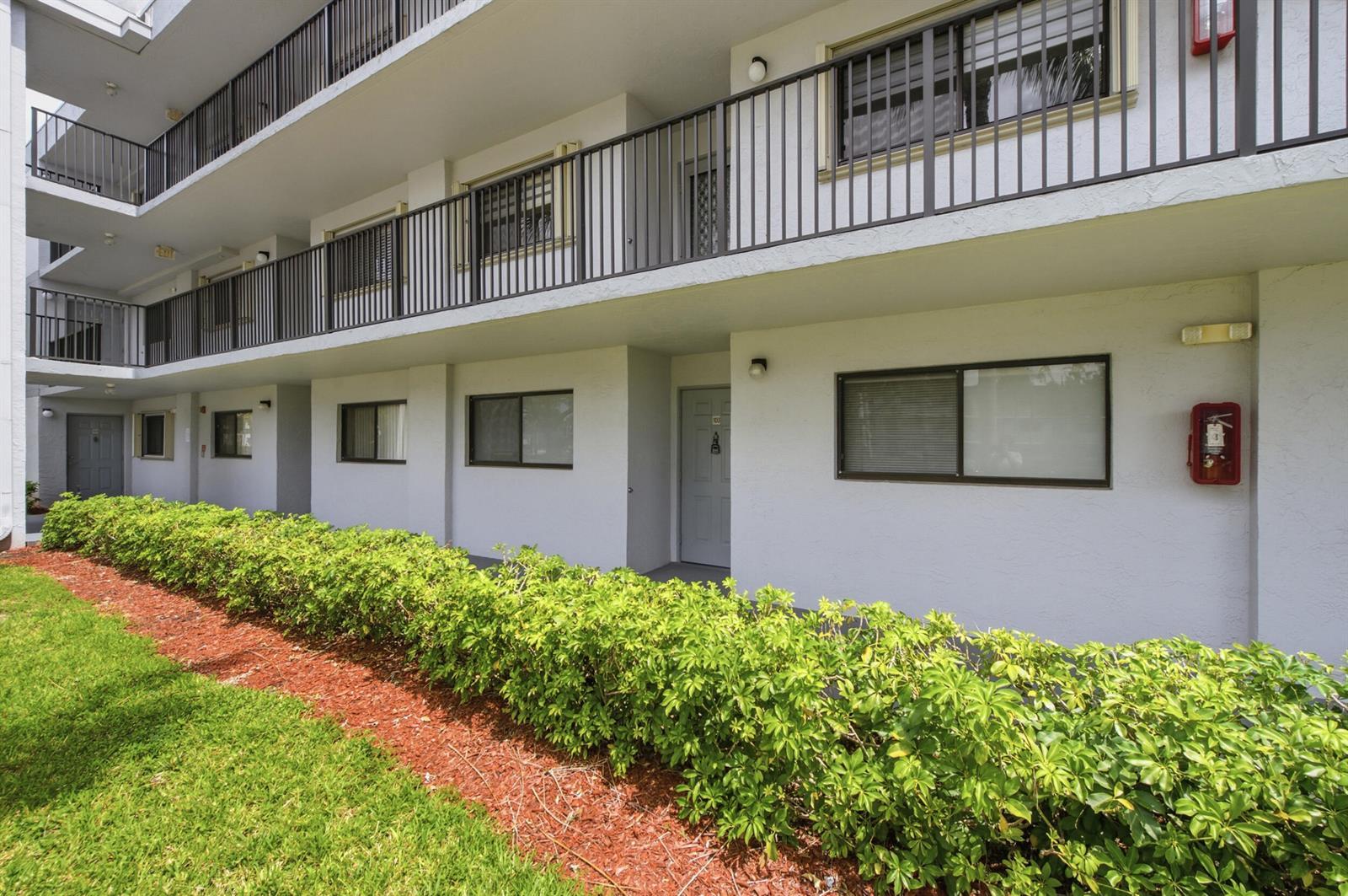 15355 Lakes Of Delray Blvd #103, Delray Beach FL 33484 photo 4