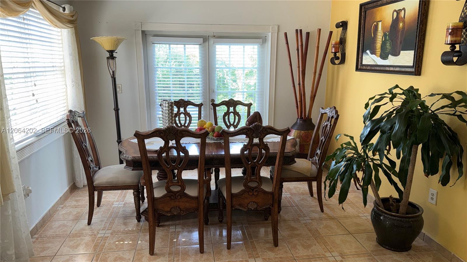 1542 SW 138th Ct, Miami FL 33184 photo 4