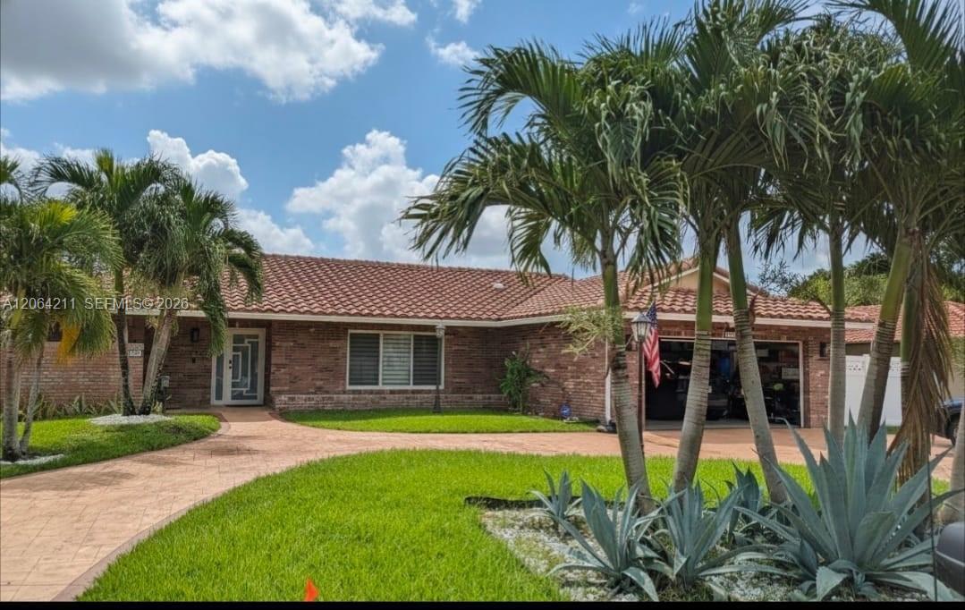 8697 NW 1st St, Coral Springs FL 33071 photo 3