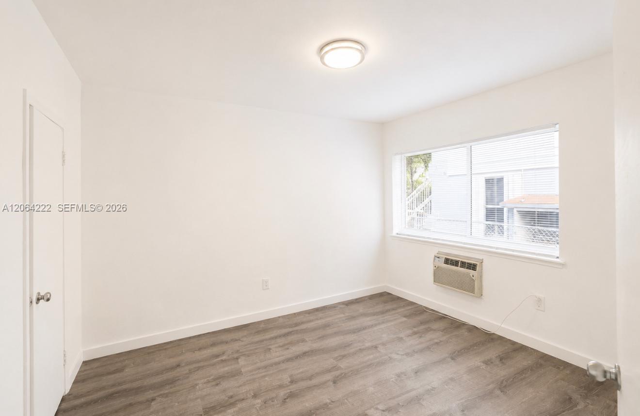 7600 Dickens Ave # 2, Miami Beach FL 33141 photo 3