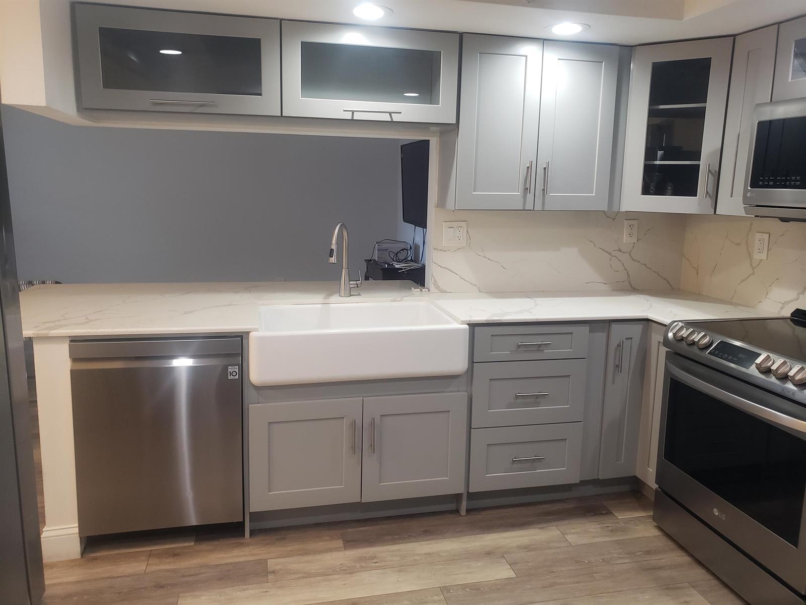 54 Piedmont B, Delray Beach FL 33484 photo 4