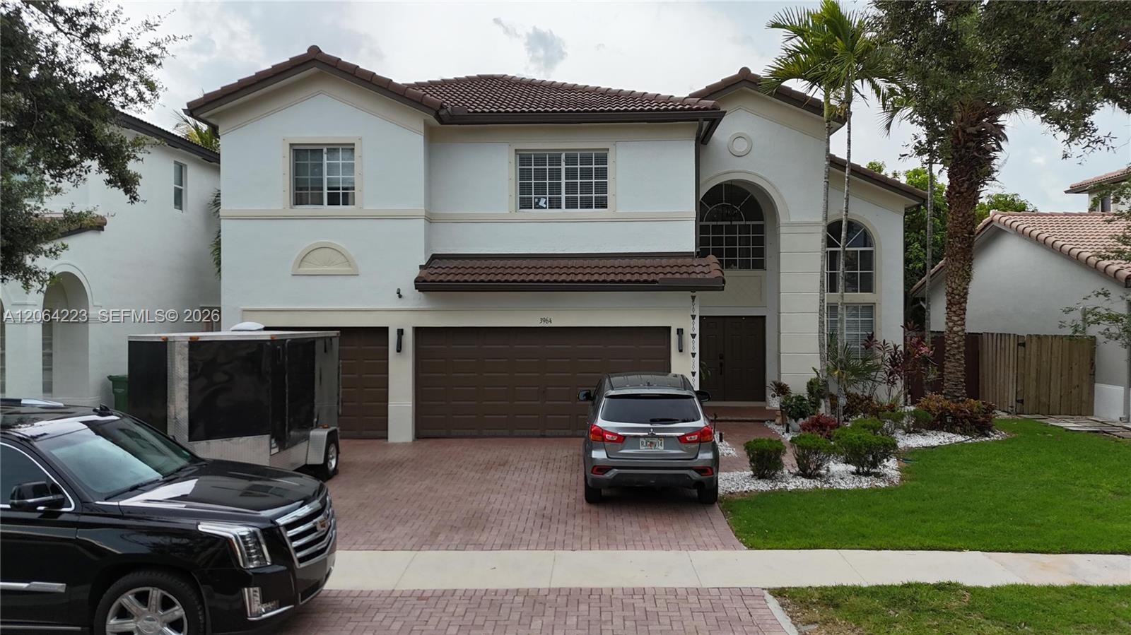 3964 NE 15th St, Homestead FL 33033 photo 2